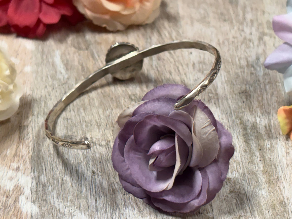 Dainty Kingman Cuff Size 7”