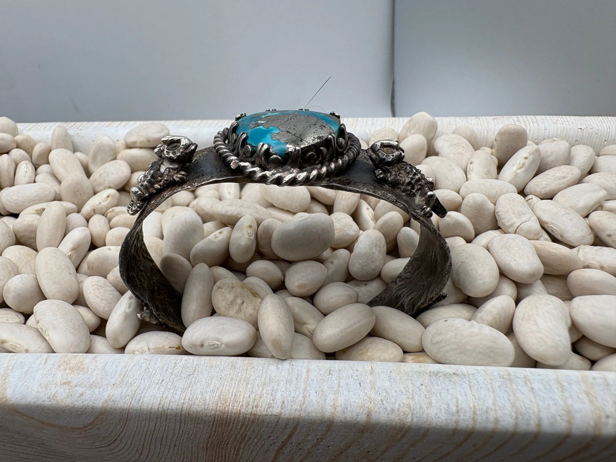 Western Bearded Dragon Cuff